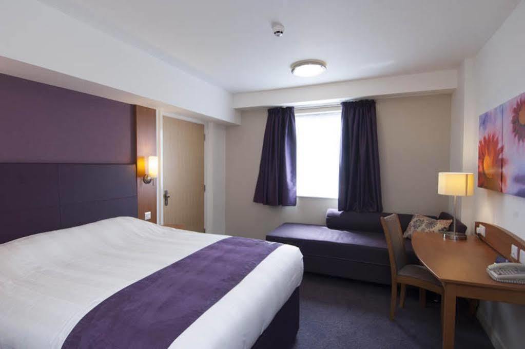 Premier Inn Greenock Kültér fotó