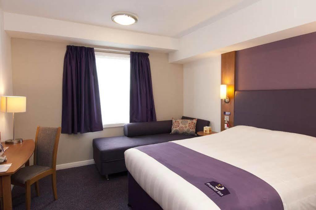 Premier Inn Greenock Kültér fotó